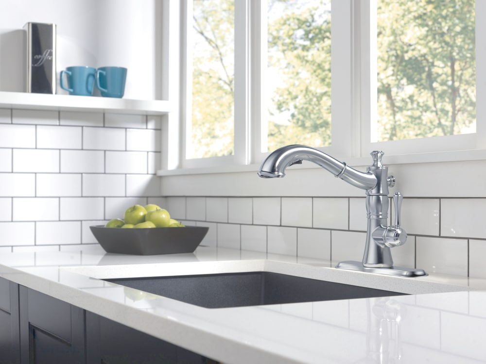 Cassidy Pullout Kitchen Faucet, Artic Stainless B5Z3 - product image 3