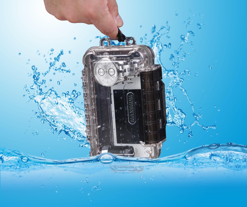 IP68 Portable Plastic Water Resistant Case with Wrist Strap, Large Z1H0 - product image 8