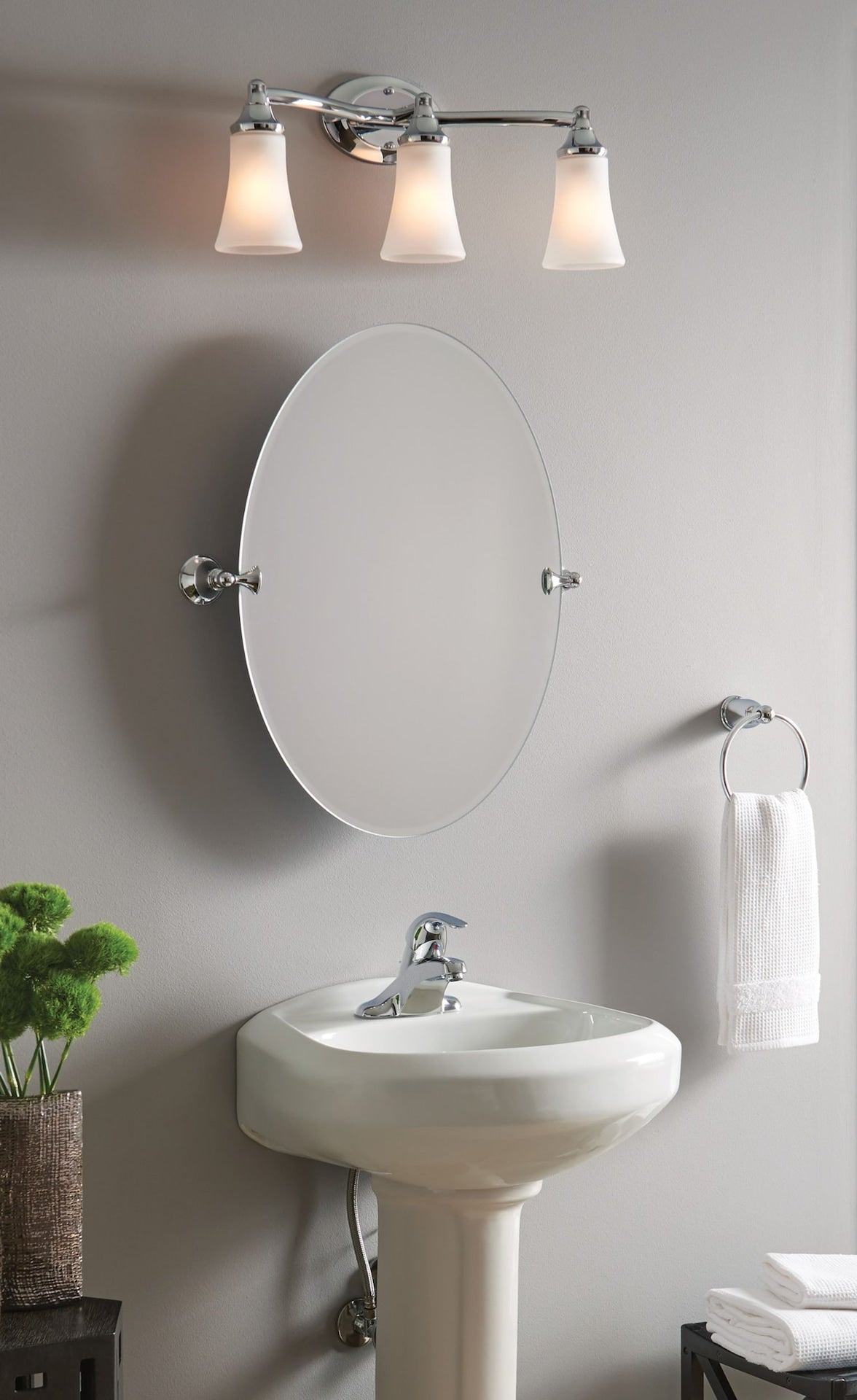 EVA 3-Light Vanity Lighting Fixture, Chrome D1N2 - product image 6