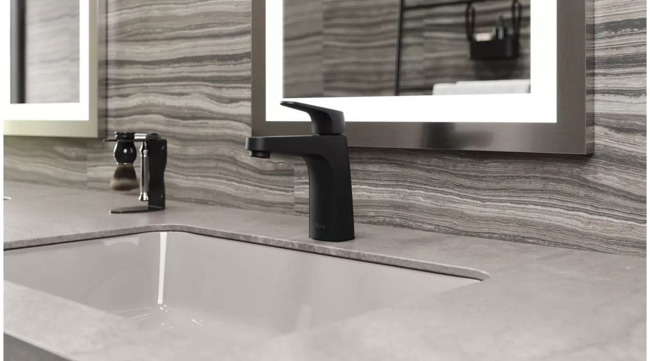 Matlock Single Handle High Arc Single Hole 4-in Centreset Bathroom Sink Faucet, Push & Seal Drain, Matte Black K4C3 - product image 4