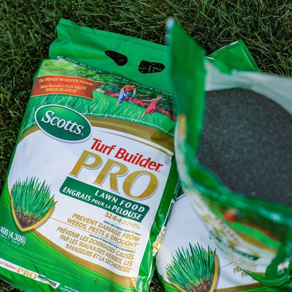 Turf Builder PRO Lawn Fertilizer, 800-m2 Y8W5 - product image 3