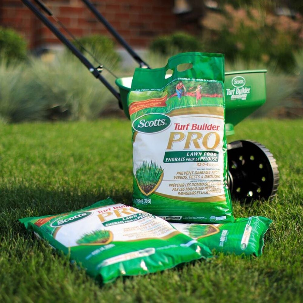 Turf Builder PRO Lawn Fertilizer, 800-m2 W7H5 - product image 6