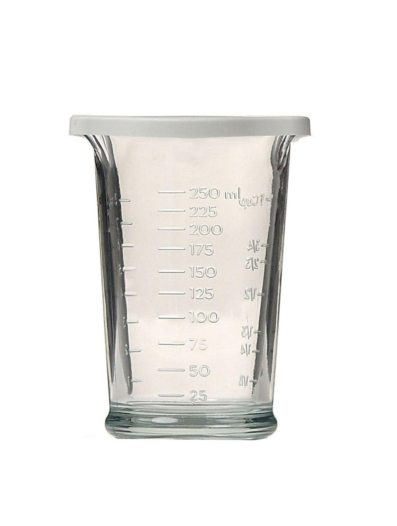 Triple-Pour Measuring Cup with Plastic Lid, 250-ml H0E1