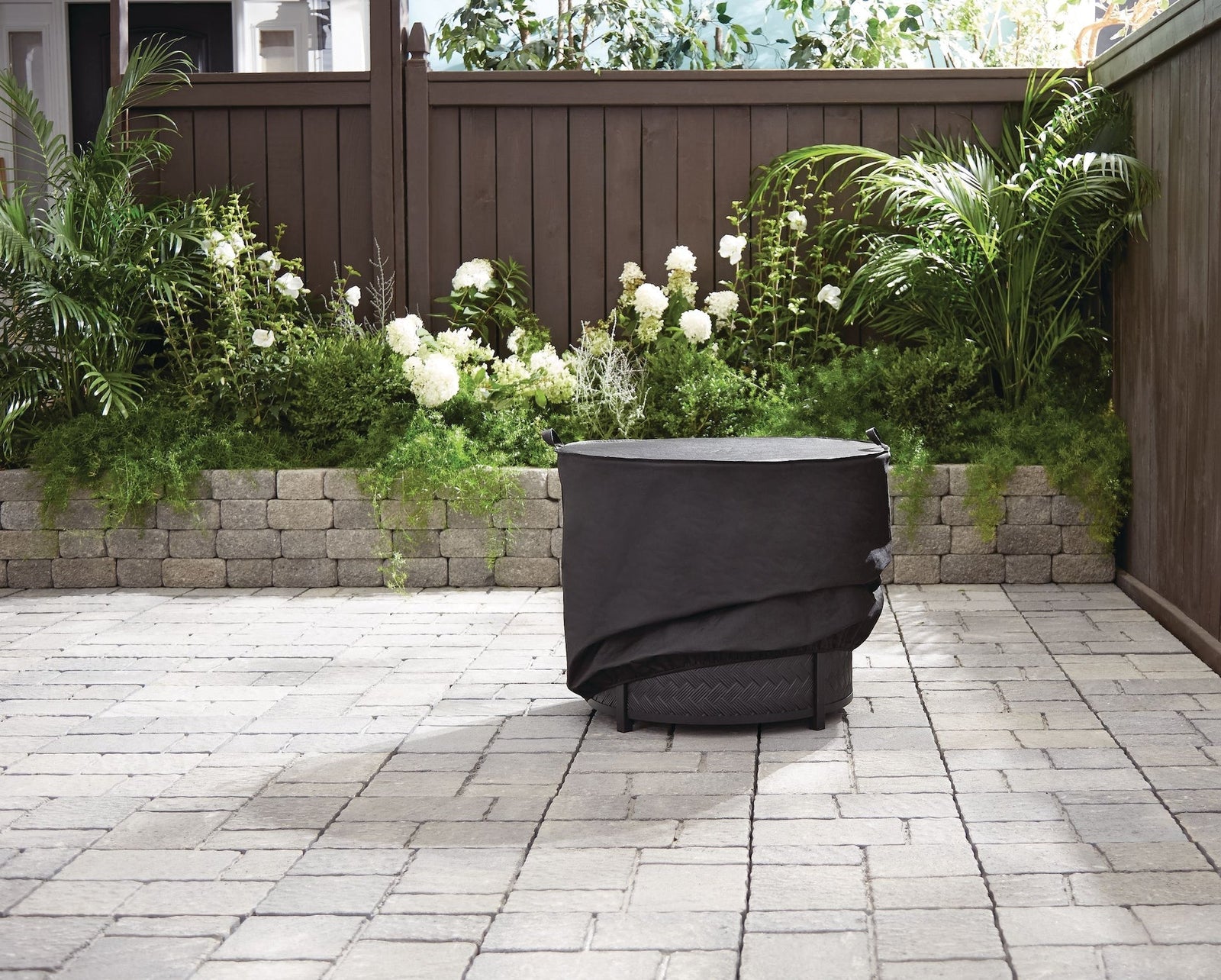 Round Heavy Duty Patio Fire Bowl/Fire Pit Cover, 31 x 24-in A8U1 - product image 2