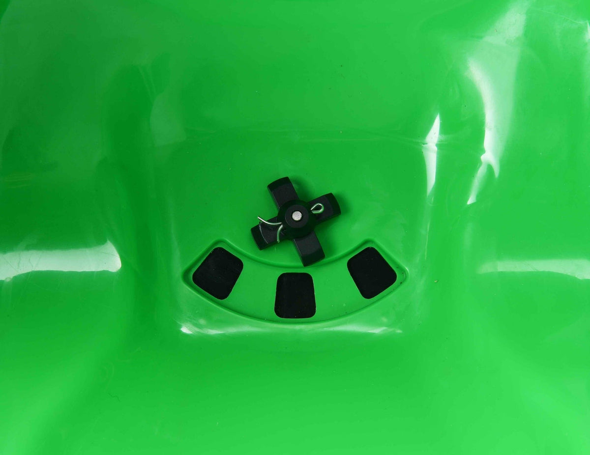 Broadcast Spreader, 15,000 sq. ft. J7Z5 - product image 5