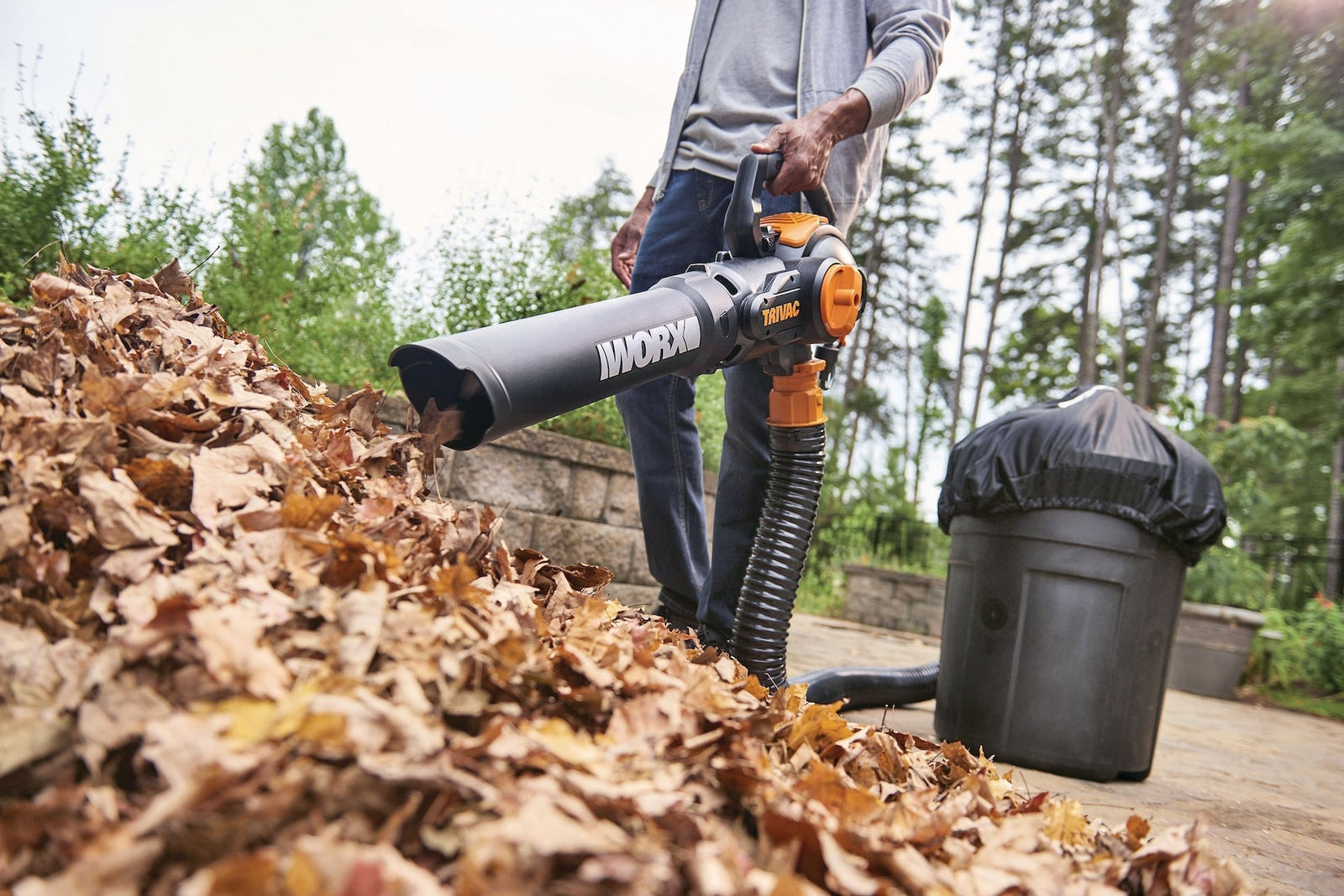 WG522 Trivac 12 Amp 3-in-1 Electric Vacuum Blower/Mulcher/Vac with Shoulder Strap L9P9 - product image 2
